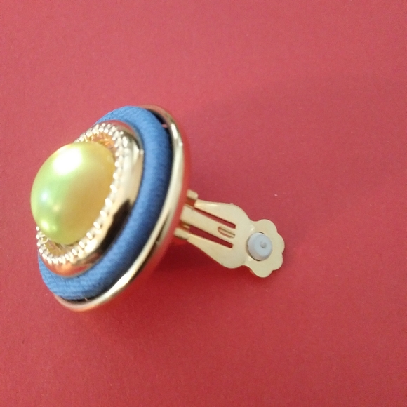 Vintage Clip Gold, Blue and Green Earrings A2 - Picture 4 of 5